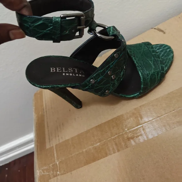 Belstaff Emerald Crocodile-Embossed Sandals - Picture 2 of 7